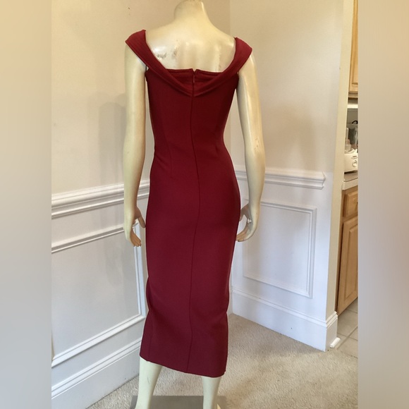 WN SZ M RED BODY CON MAXI DRESS - Picture 5 of 15